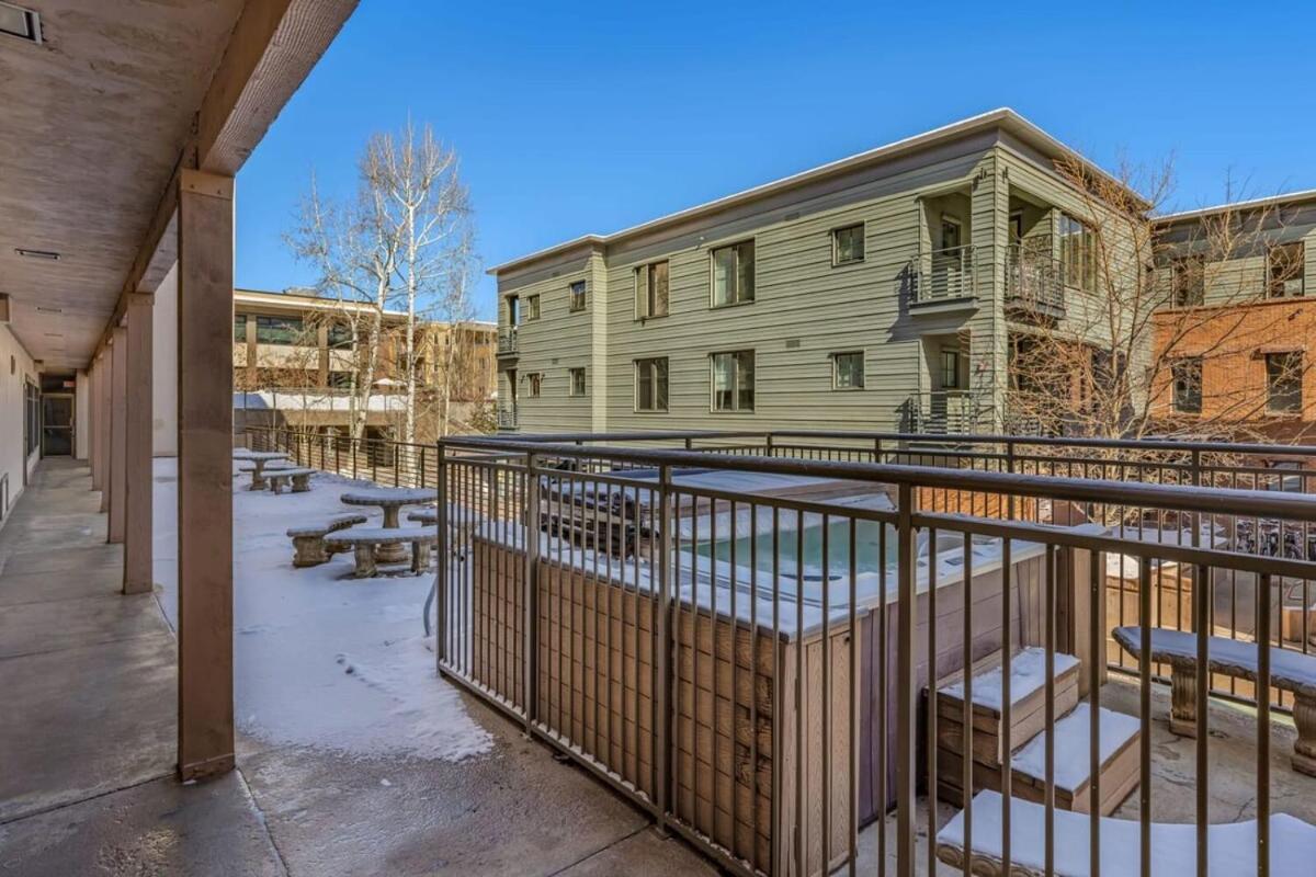 New Listing 2Br 2Ba Condo - Mountain Views Aspen Exteriör bild